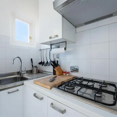 Porcellana Apartament *